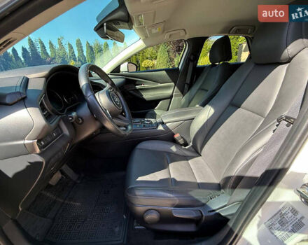 Белый Мазда CX-30, объемом двигателя 2.49 л и пробегом 62 тыс. км за 18299 $, фото 10 на Automoto.ua