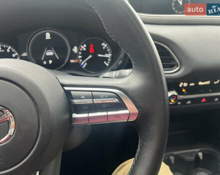 Белый Мазда CX-30, объемом двигателя 2.49 л и пробегом 40 тыс. км за 22500 $, фото 15 на Automoto.ua