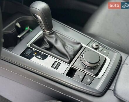 Белый Мазда CX-30, объемом двигателя 2.5 л и пробегом 134 тыс. км за 15500 $, фото 19 на Automoto.ua