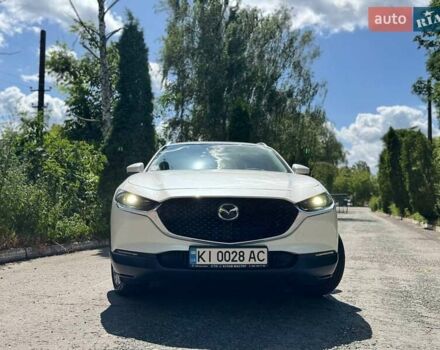 Белый Мазда CX-30, объемом двигателя 2.49 л и пробегом 37 тыс. км за 22900 $, фото 2 на Automoto.ua