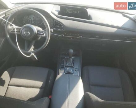 Белый Мазда CX-30, объемом двигателя 2.5 л и пробегом 30 тыс. км за 14350 $, фото 7 на Automoto.ua