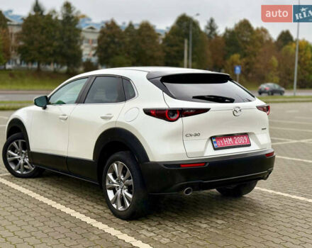 Белый Мазда CX-30, объемом двигателя 2.5 л и пробегом 59 тыс. км за 17800 $, фото 6 на Automoto.ua