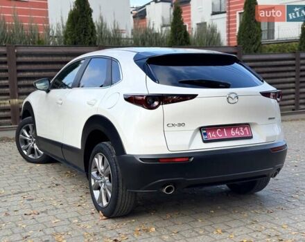 Белый Мазда CX-30, объемом двигателя 2.5 л и пробегом 59 тыс. км за 17900 $, фото 7 на Automoto.ua