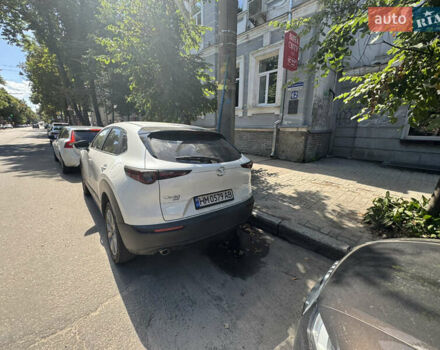 Білий Мазда CX-30, об'ємом двигуна 2.49 л та пробігом 100 тис. км за 22000 $, фото 2 на Automoto.ua