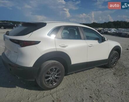 Белый Мазда CX-30, объемом двигателя 2.5 л и пробегом 30 тыс. км за 14350 $, фото 3 на Automoto.ua