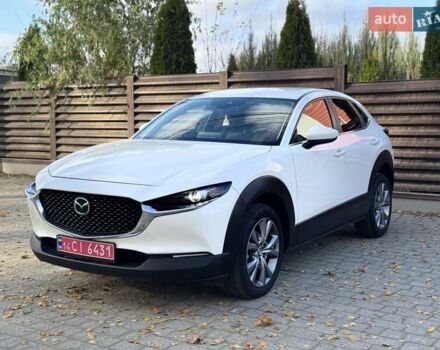 Белый Мазда CX-30, объемом двигателя 2.5 л и пробегом 59 тыс. км за 17900 $, фото 1 на Automoto.ua