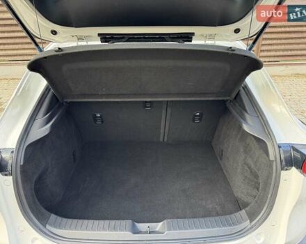 Белый Мазда CX-30, объемом двигателя 2.5 л и пробегом 59 тыс. км за 17900 $, фото 21 на Automoto.ua