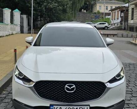 Белый Мазда CX-30, объемом двигателя 2 л и пробегом 55 тыс. км за 26500 $, фото 10 на Automoto.ua