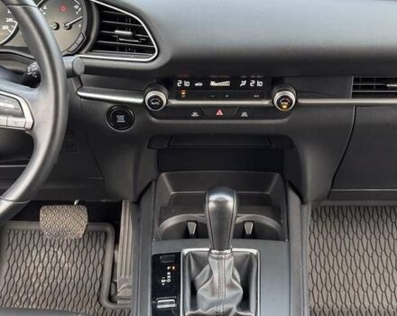 Белый Мазда CX-30, объемом двигателя 2.5 л и пробегом 50 тыс. км за 19400 $, фото 12 на Automoto.ua