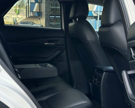 Белый Мазда CX-30, объемом двигателя 2.5 л и пробегом 31 тыс. км за 20800 $, фото 14 на Automoto.ua