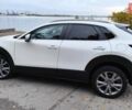 Белый Мазда CX-30, объемом двигателя 2.5 л и пробегом 106 тыс. км за 17400 $, фото 9 на Automoto.ua