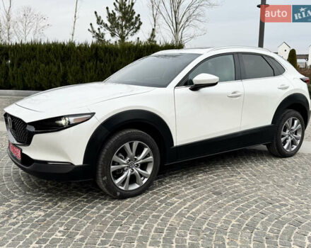 Белый Мазда CX-30, объемом двигателя 2.5 л и пробегом 49 тыс. км за 19900 $, фото 2 на Automoto.ua