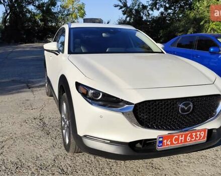Белый Мазда CX-30, объемом двигателя 2.5 л и пробегом 106 тыс. км за 18800 $, фото 6 на Automoto.ua