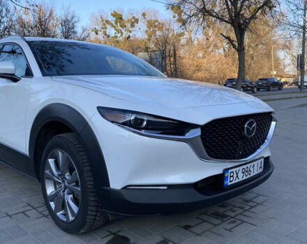 Белый Мазда CX-30, объемом двигателя 2.5 л и пробегом 21 тыс. км за 25000 $, фото 5 на Automoto.ua