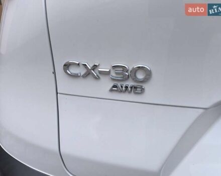 Белый Мазда CX-30, объемом двигателя 2.49 л и пробегом 29 тыс. км за 21400 $, фото 22 на Automoto.ua
