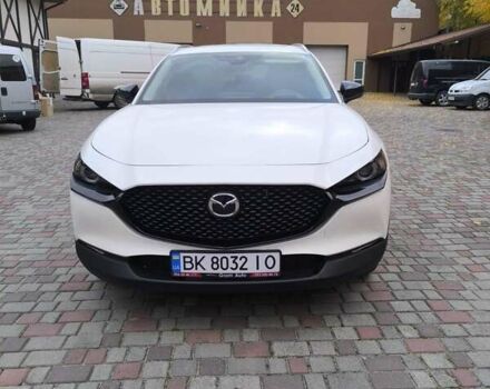Белый Мазда CX-30, объемом двигателя 2.49 л и пробегом 29 тыс. км за 21400 $, фото 1 на Automoto.ua