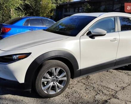 Белый Мазда CX-30, объемом двигателя 2.5 л и пробегом 106 тыс. км за 18800 $, фото 9 на Automoto.ua