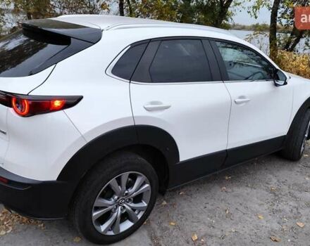 Белый Мазда CX-30, объемом двигателя 2.5 л и пробегом 106 тыс. км за 17400 $, фото 15 на Automoto.ua