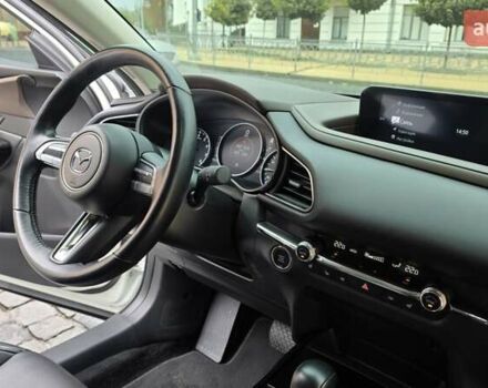 Белый Мазда CX-30, объемом двигателя 2 л и пробегом 55 тыс. км за 26500 $, фото 20 на Automoto.ua