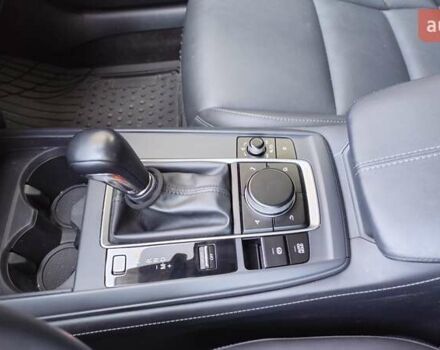 Белый Мазда CX-30, объемом двигателя 2.5 л и пробегом 106 тыс. км за 18800 $, фото 25 на Automoto.ua