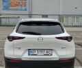 Белый Мазда CX-30, объемом двигателя 2.49 л и пробегом 49 тыс. км за 18800 $, фото 6 на Automoto.ua