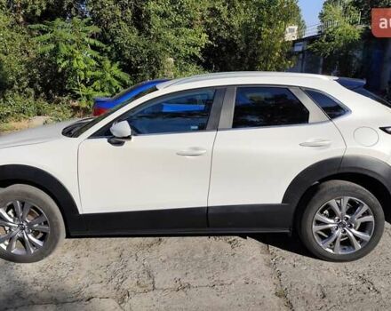 Белый Мазда CX-30, объемом двигателя 2.5 л и пробегом 106 тыс. км за 18800 $, фото 4 на Automoto.ua
