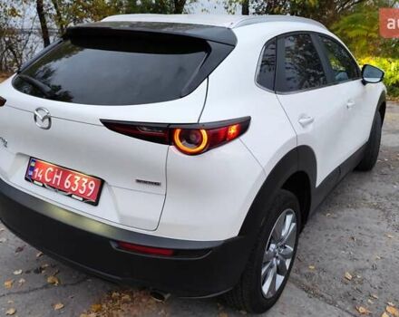 Белый Мазда CX-30, объемом двигателя 2.5 л и пробегом 106 тыс. км за 17400 $, фото 12 на Automoto.ua