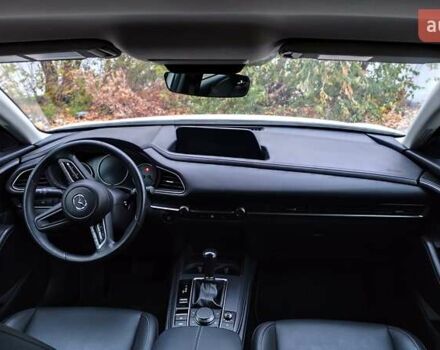 Белый Мазда CX-30, объемом двигателя 2.5 л и пробегом 106 тыс. км за 17400 $, фото 19 на Automoto.ua