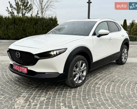 Белый Мазда CX-30, объемом двигателя 2.5 л и пробегом 49 тыс. км за 19900 $, фото 1 на Automoto.ua