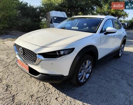 Белый Мазда CX-30, объемом двигателя 2.5 л и пробегом 106 тыс. км за 18800 $, фото 8 на Automoto.ua