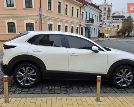 Белый Мазда CX-30, объемом двигателя 2 л и пробегом 55 тыс. км за 26500 $, фото 5 на Automoto.ua