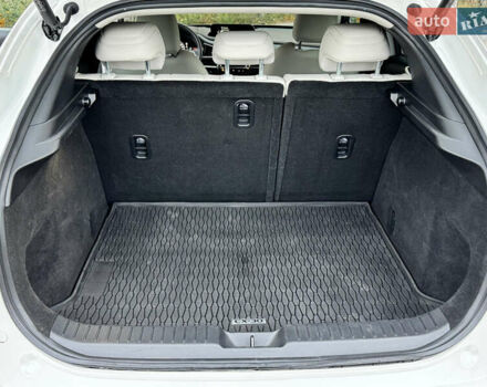 Белый Мазда CX-30, объемом двигателя 2.5 л и пробегом 49 тыс. км за 19900 $, фото 30 на Automoto.ua