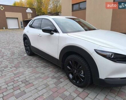 Белый Мазда CX-30, объемом двигателя 2.49 л и пробегом 29 тыс. км за 21400 $, фото 4 на Automoto.ua