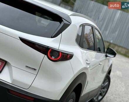 Белый Мазда CX-30, объемом двигателя 2.5 л и пробегом 33 тыс. км за 20900 $, фото 13 на Automoto.ua