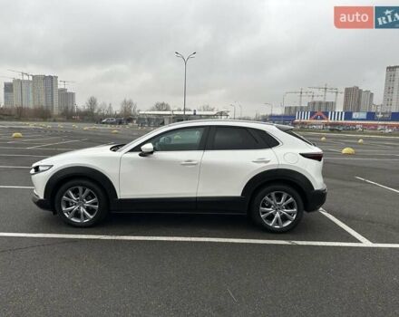 Белый Мазда CX-30, объемом двигателя 2 л и пробегом 32 тыс. км за 28000 $, фото 5 на Automoto.ua