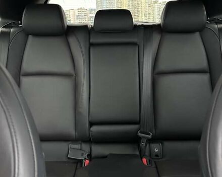 Белый Мазда CX-30, объемом двигателя 2 л и пробегом 32 тыс. км за 28000 $, фото 12 на Automoto.ua