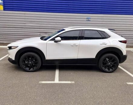 Белый Мазда CX-30, объемом двигателя 2.5 л и пробегом 9 тыс. км за 23900 $, фото 4 на Automoto.ua