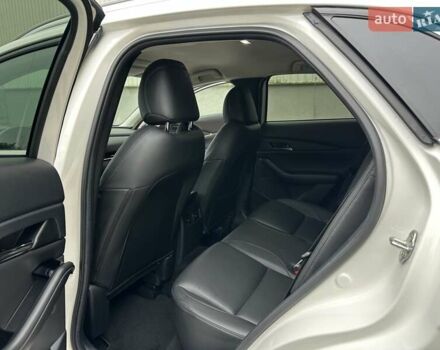 Белый Мазда CX-30, объемом двигателя 2.5 л и пробегом 33 тыс. км за 20900 $, фото 28 на Automoto.ua