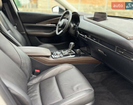 Белый Мазда CX-30, объемом двигателя 2.5 л и пробегом 4 тыс. км за 24999 $, фото 31 на Automoto.ua