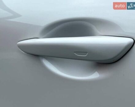 Белый Мазда CX-30, объемом двигателя 2.49 л и пробегом 19 тыс. км за 24500 $, фото 25 на Automoto.ua