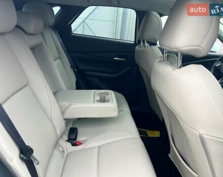 Белый Мазда CX-30, объемом двигателя 2.49 л и пробегом 19 тыс. км за 24500 $, фото 62 на Automoto.ua