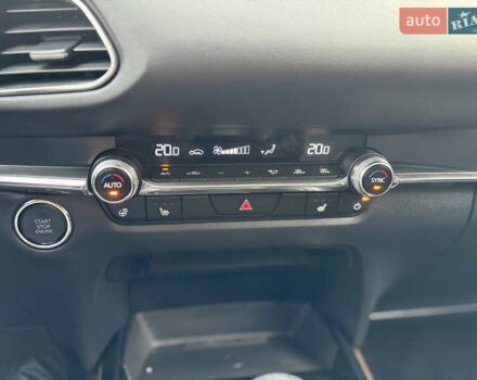 Белый Мазда CX-30, объемом двигателя 2.5 л и пробегом 4 тыс. км за 24999 $, фото 22 на Automoto.ua