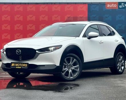 Белый Мазда CX-30, объемом двигателя 2.49 л и пробегом 19 тыс. км за 24500 $, фото 1 на Automoto.ua
