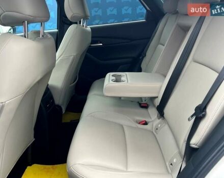 Белый Мазда CX-30, объемом двигателя 2.49 л и пробегом 19 тыс. км за 24500 $, фото 54 на Automoto.ua