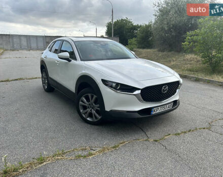 Белый Мазда CX-30, объемом двигателя 2.5 л и пробегом 62 тыс. км за 20900 $, фото 1 на Automoto.ua