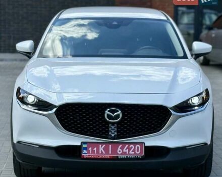 Белый Мазда CX-30, объемом двигателя 2.5 л и пробегом 82 тыс. км за 17900 $, фото 1 на Automoto.ua