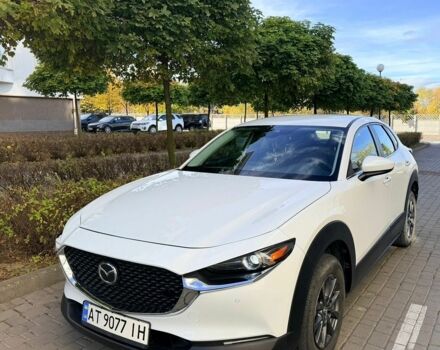 Белый Мазда CX-30, объемом двигателя 2.49 л и пробегом 80 тыс. км за 19300 $, фото 1 на Automoto.ua