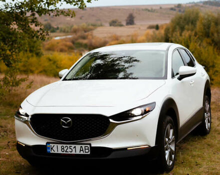 Белый Мазда CX-30, объемом двигателя 2.5 л и пробегом 40 тыс. км за 21000 $, фото 1 на Automoto.ua
