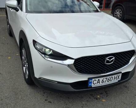 Белый Мазда CX-30, объемом двигателя 2 л и пробегом 51 тыс. км за 26000 $, фото 1 на Automoto.ua