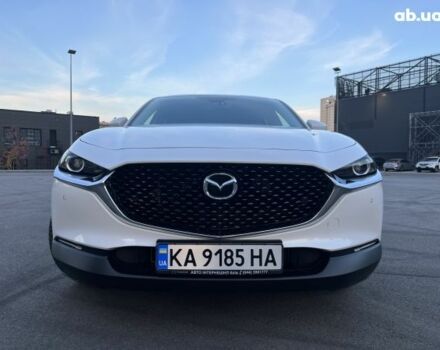 Белый Мазда CX-30, объемом двигателя 2 л и пробегом 26 тыс. км за 27500 $, фото 1 на Automoto.ua
